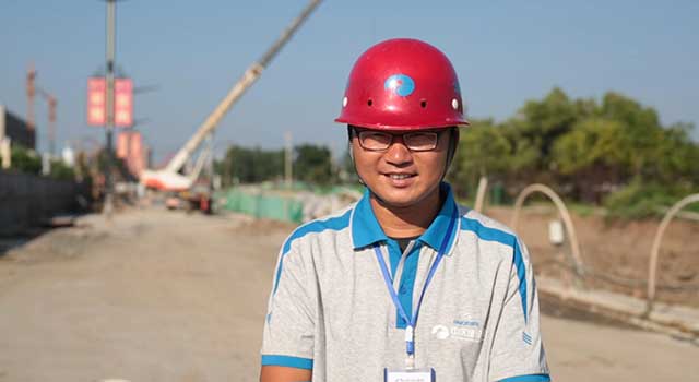 朱明亮-工地.jpg 朱明亮-工地.jpg